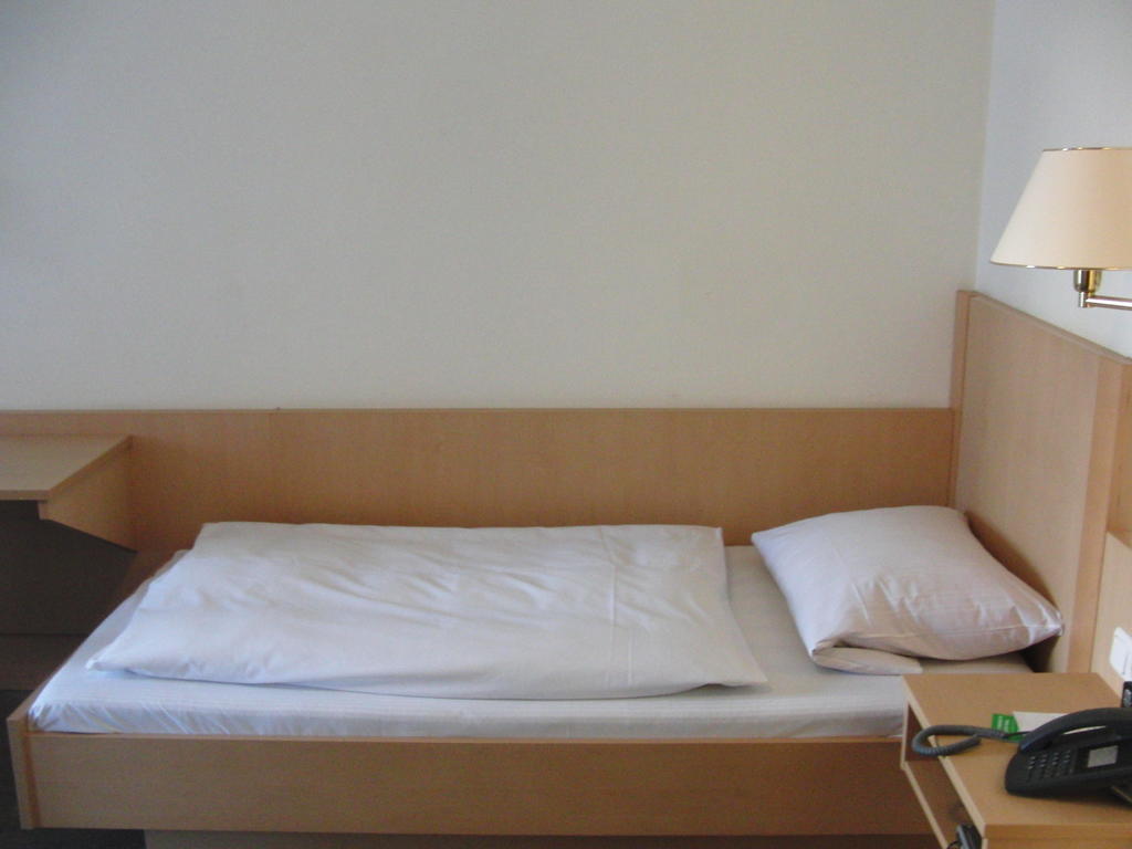 Hotel Angerer Vilseck Bilik gambar